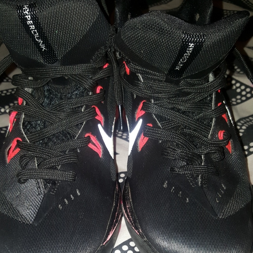 Woman's Nike hightop sneakers